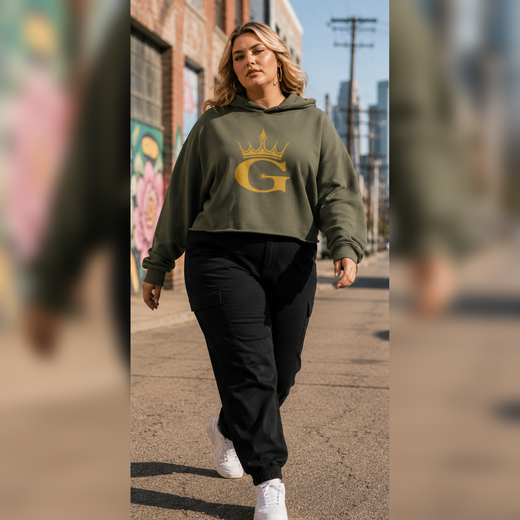 ALIKE MINDS ALIGN LEGENDS CROP HOODIE